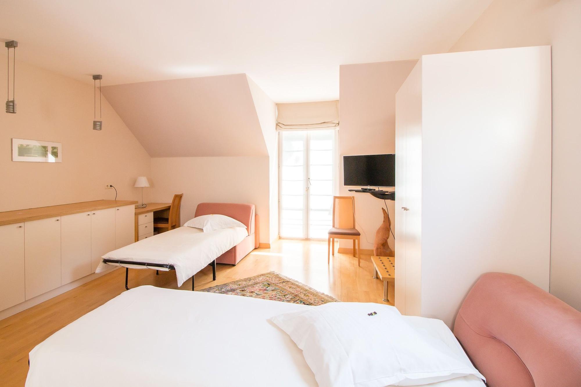 Hotel Au Repos Des Chasseurs Auderghem Bagian luar foto